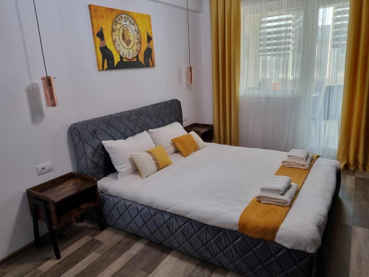 Luxury Apartments Bacau Exterior photo