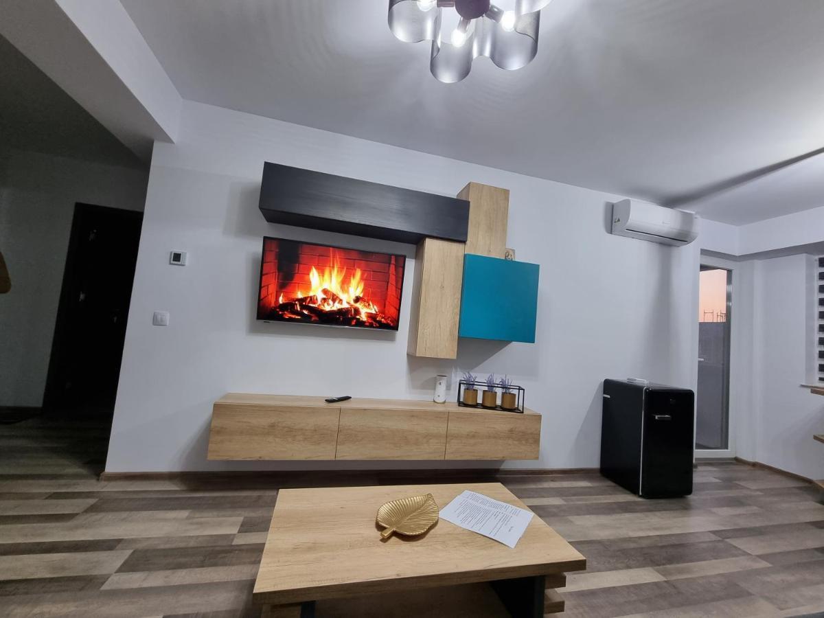 Luxury Apartments Bacau Exterior photo