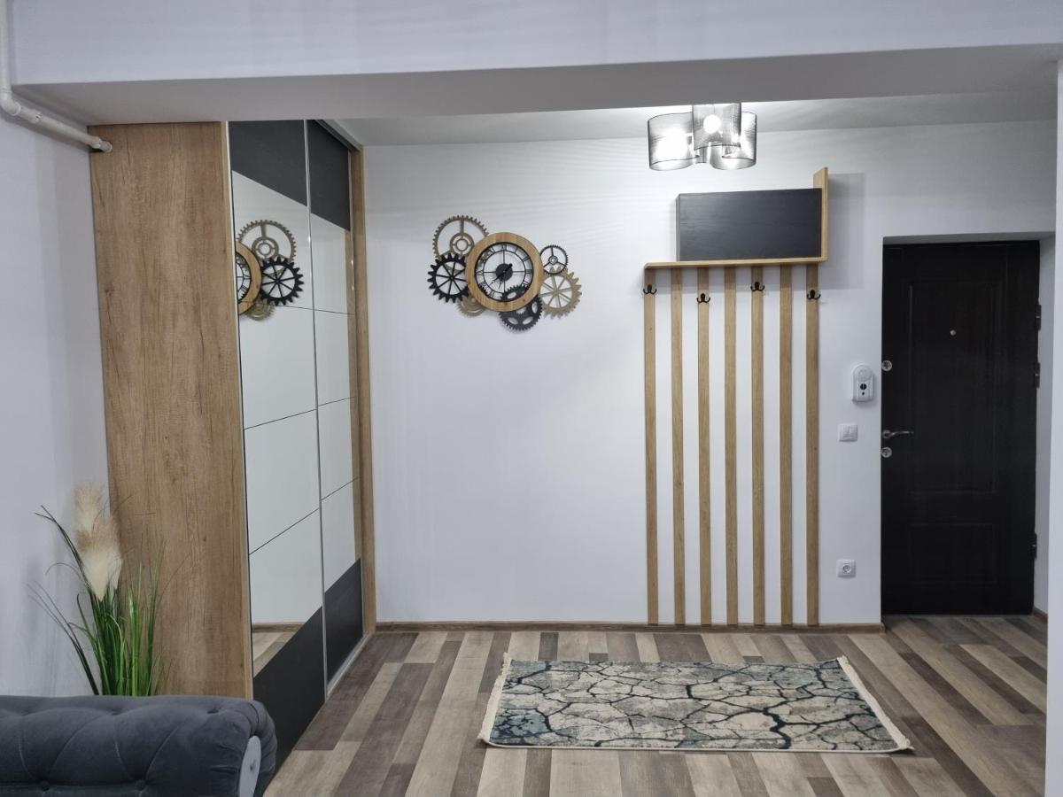Luxury Apartments Bacau Exterior photo
