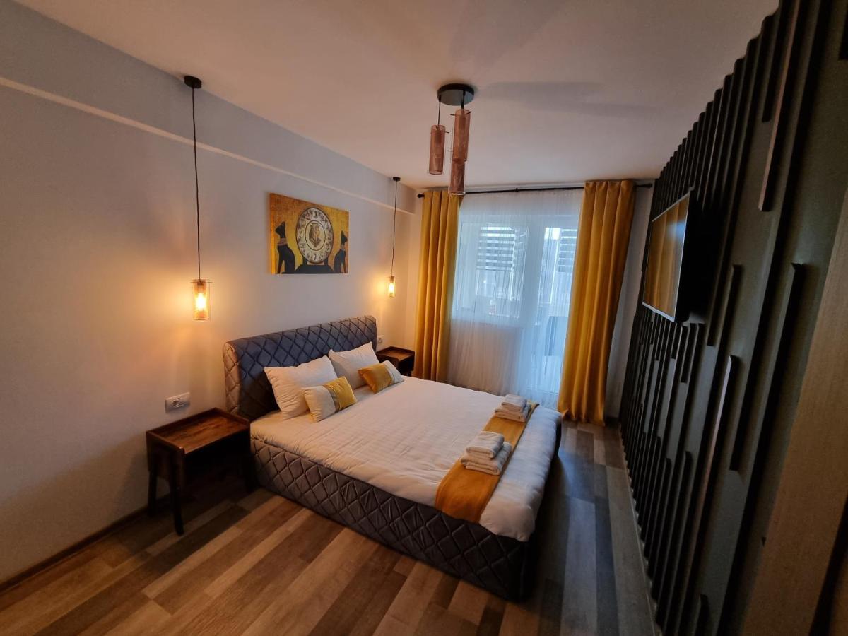 Luxury Apartments Bacau Exterior photo